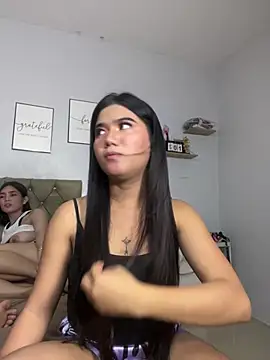 JassmineLove online show from April 2026 03:56:01 PM