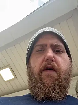 jayc23 online show from April 2026 06:00:01 PM