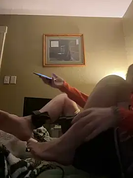 Mijaaaa12121 online show from April 2026 02:44:01 AM