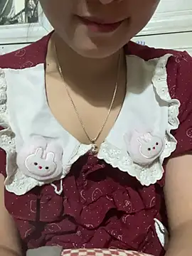   Mochi squirt   online show from April 2026 01:11:01 PM