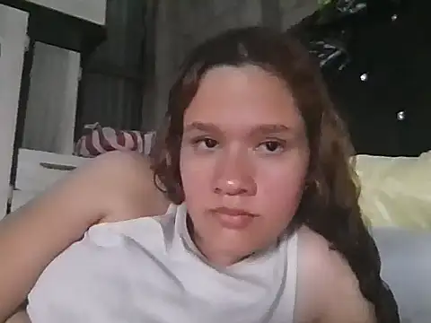 JennifferJilson online show from April 2026 09:40:02 PM