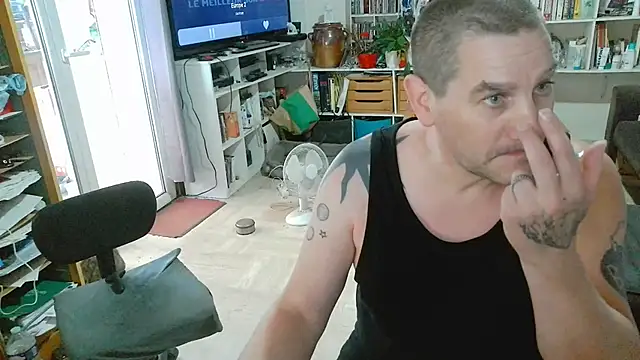 Snapshot of teddythebeer86 chatting on July 2026 01:50:02 PM teddythebeer86 online show from July 2026 01:50:02 PM