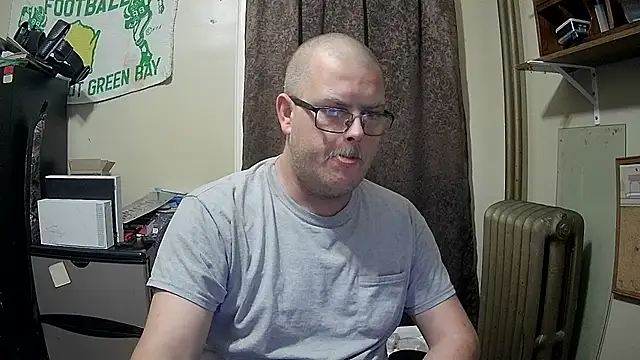 andrewjohn37 online show from April 2026 11:25:02 AM