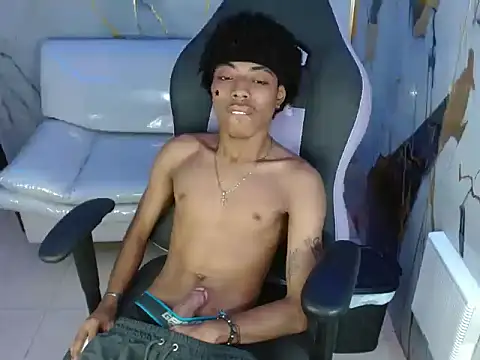 velvetcouple x online show from April 2026 07:07:02 PM