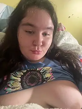 MoolahBaby42069 online show from April 2026 01:15:01 PM