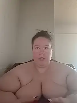 hisalphaqueen27 online show from April 2026 04:45:01 PM