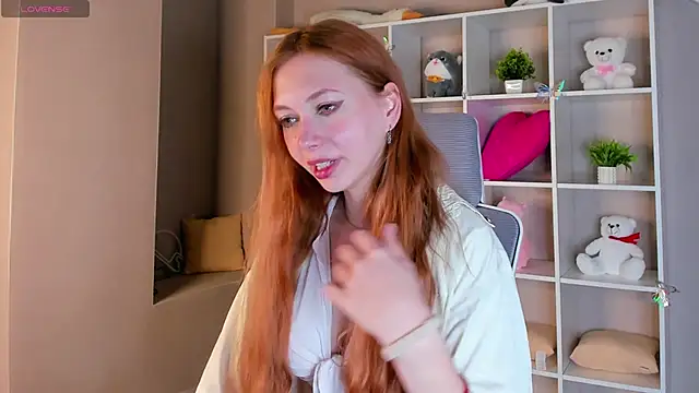 Sienna Nyx online show from April 2026 09:38:01 AM