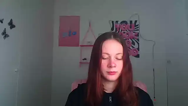 DarkSakuraa online show from April 2026 05:12:02 AM