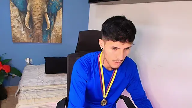 ALEXXXTREM69 online show from April 2026 12:25:02 AM