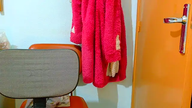 MojaditPussy online show from April 2026 05:35:02 AM