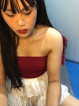 Zoe X1 online show from April 2026 03:50:02 PM