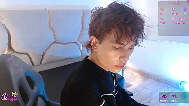 Elian tay online show from April 2026 07:40:02 PM