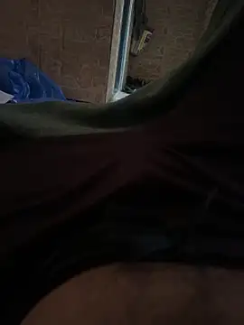 sunnyroy26 online show from April 2026 04:17:01 AM