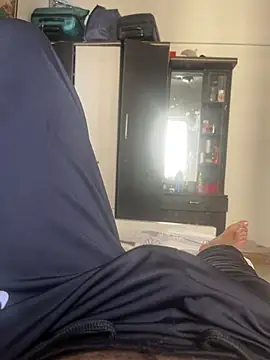 sunnyroy26 online show from April 2026 08:09:02 AM