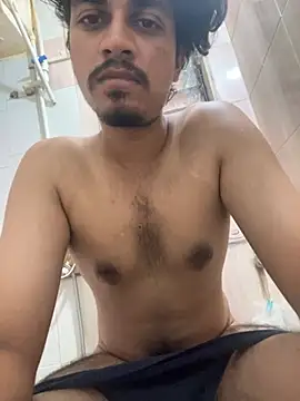 sunnyroy26 online show from April 2026 10:30:02 AM