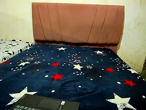 Junior bebe online show from April 2026 02:05:01 PM