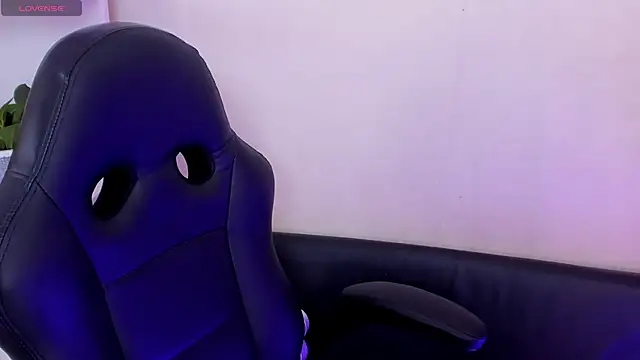 Cata Jonees online show from April 2026 01:42:02 AM