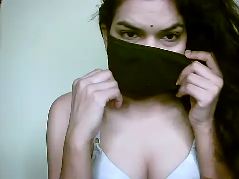 NEHA RIKA online show from April 2026 12:47:01 AM