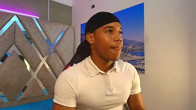 axel silva4 online show from April 2026 07:38:02 PM