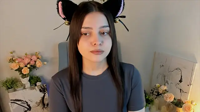 MarianneAuvil online show from April 2026 04:08:01 PM