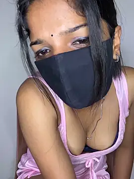 Snapshot of simran-cam chatting on April 2026 08:09:02 PM simran-cam online show from April 2026 08:09:02 PM