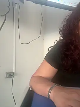 DirtyMerida online show from April 2026 08:59:01 PM