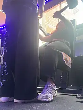 DirtyMerida online show from April 2026 01:31:02 PM