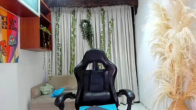 AngelDrake  online show from April 2026 04:28:02 AM