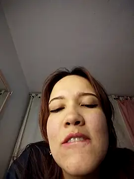AdrianaFrank online show from May 2026 02:09:02 AM