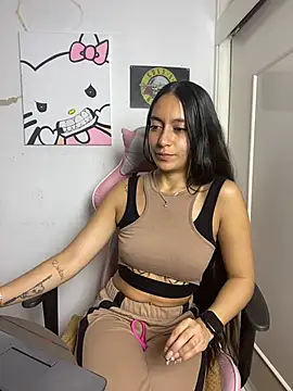 Snapshot of DulceLatinaxo chatting on July 2026 01:08:01 AM DulceLatinaxo online show from July 2026 01:08:01 AM
