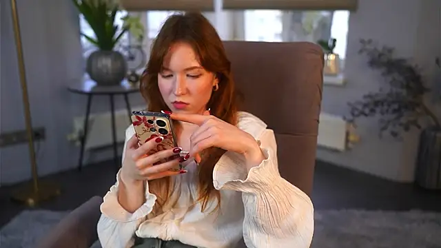 AvisKaplin online show from April 2026 01:11:01 PM