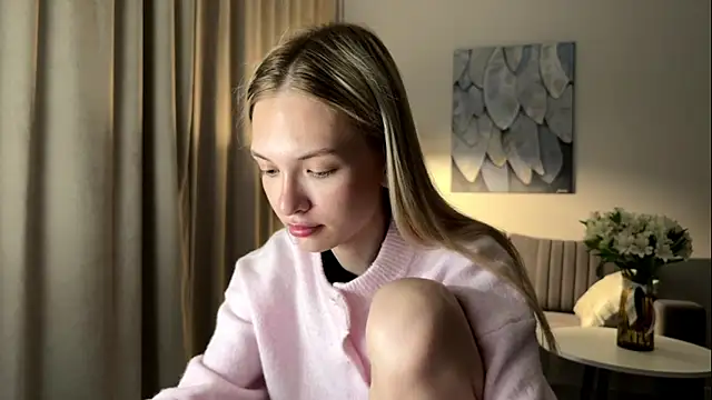 EvelineMolima online show from April 2026 05:38:02 PM