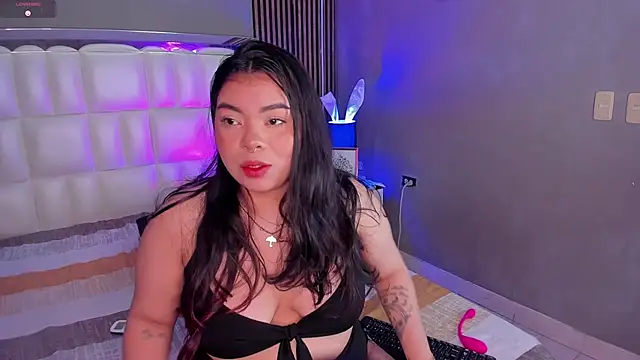 ROSELEI  online show from April 2026 12:38:01 PM