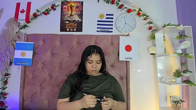 Snapshot of ROSELEI_ chatting on July 2026 03:12:01 AM ROSELEI online show from July 2026 03:12:01 AM