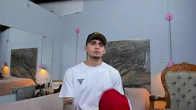 James-06 online show from April 2026 12:01:01 PM