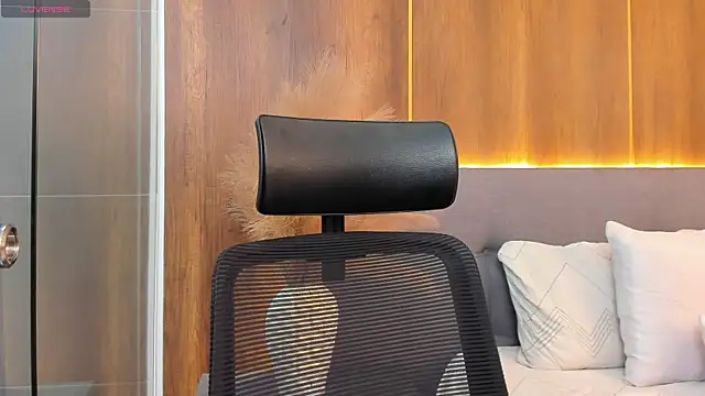  Megan Angel  online show from April 2026 03:24:02 PM