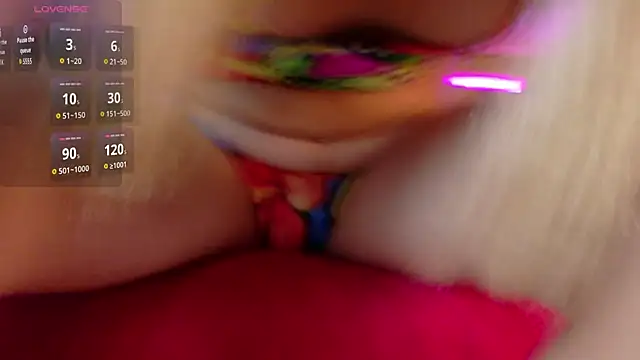 niiky doll online show from April 2026 07:58:02 PM