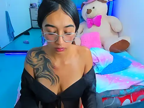 valery taylor 1 online show from April 2026 02:58:01 AM