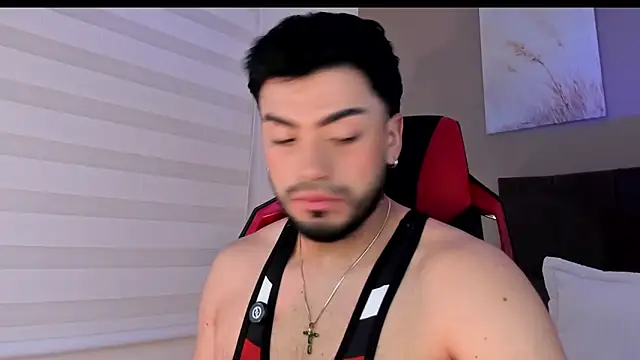 Alexander Diazz online show from April 2026 02:21:01 PM