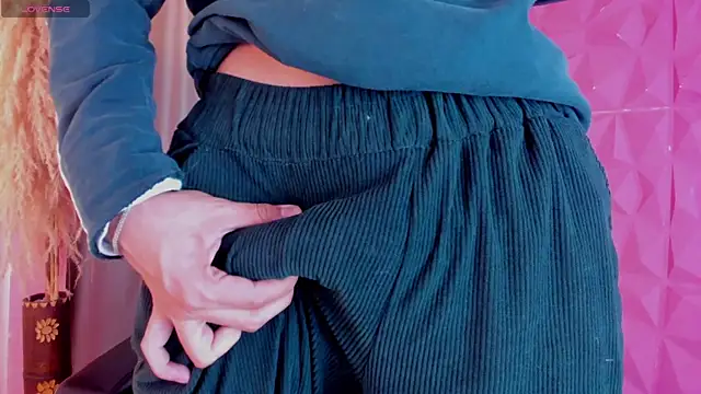 youn rider online show from April 2026 07:30:01 PM