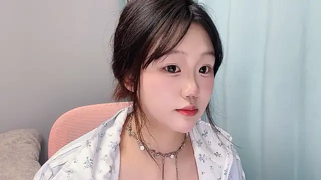 Lilababy00 online show from April 2026 08:24:01 AM