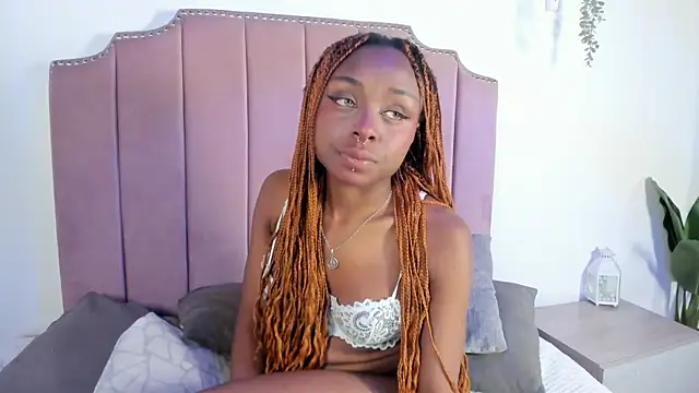 Midnigth bluee online show from April 2026 03:54:02 AM