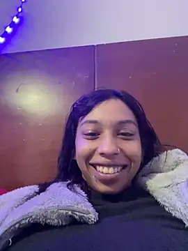 soyriri  online show from April 2026 05:21:01 AM