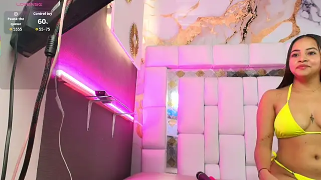 bunny angel  online show from April 2026 03:02:01 PM