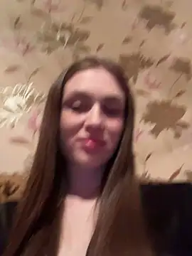 AlinaLove3213 online show from April 2026 07:40:02 PM