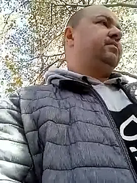 Luceriusbigass online show from October 2025 10:15:01 AM