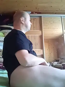 Luceriusbigass online show from May 2026 07:24:02 AM