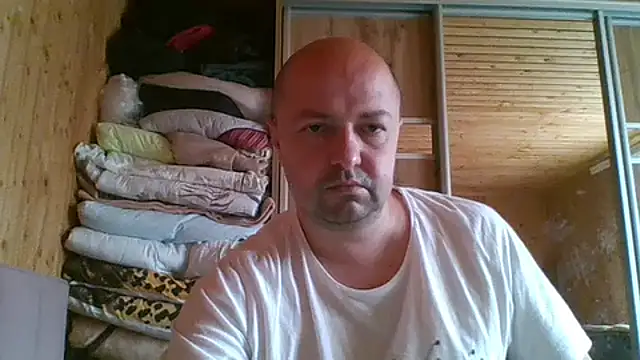 Luceriusbigass online show from May 2026 02:37:01 PM