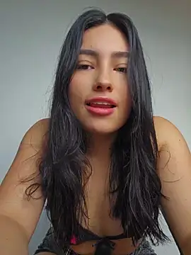 Snapshot of VioletRousee chatting on June 2026 02:16:02 PM VioletRousee online show from June 2026 02:16:02 PM