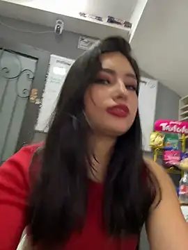 Snapshot of VioletRousee chatting on July 2026 07:38:02 PM VioletRousee online show from July 2026 07:38:02 PM
